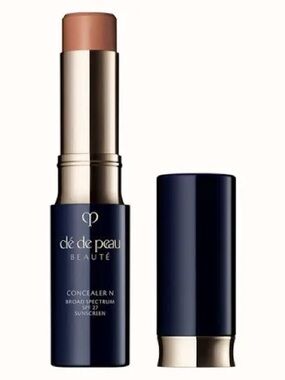 Cle de Peau Concealer Shade Nutmeg